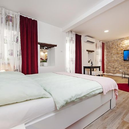 La Svalba Rooms & Studios روفينج المظهر الخارجي الصورة