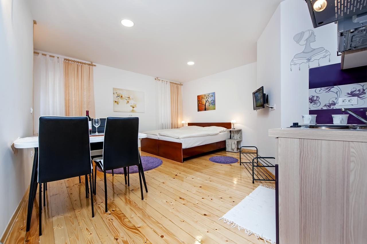 La Svalba Rooms & Studios روفينج المظهر الخارجي الصورة