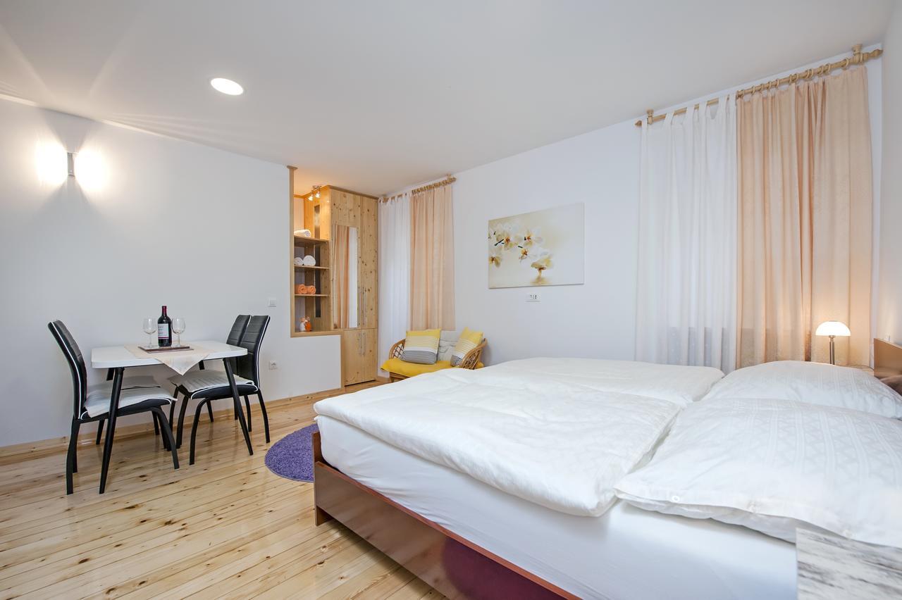 La Svalba Rooms & Studios روفينج المظهر الخارجي الصورة