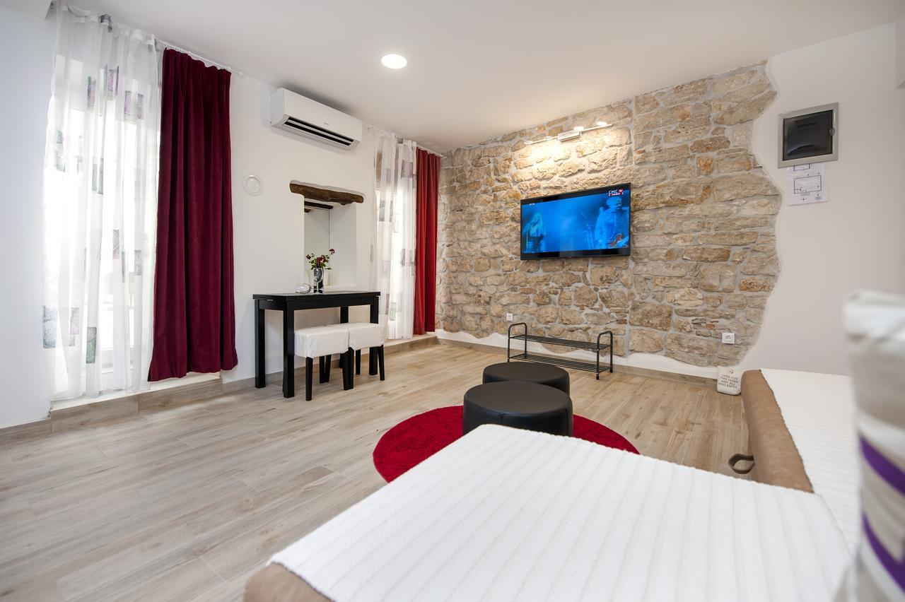 La Svalba Rooms & Studios روفينج المظهر الخارجي الصورة