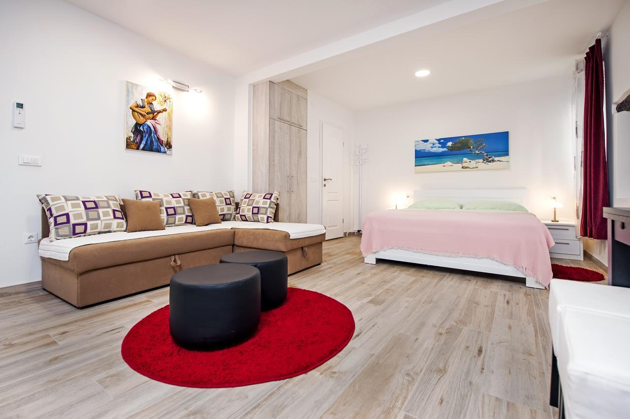 La Svalba Rooms & Studios روفينج المظهر الخارجي الصورة