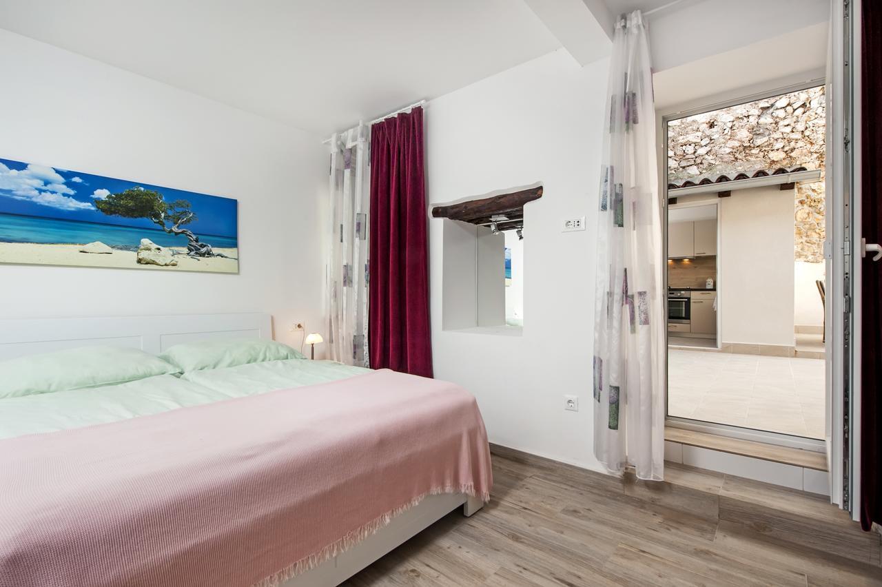 La Svalba Rooms & Studios روفينج المظهر الخارجي الصورة