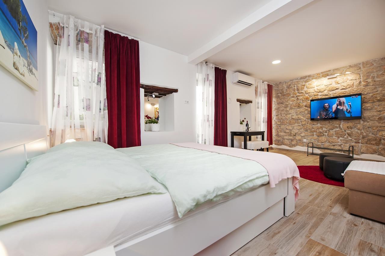 La Svalba Rooms & Studios روفينج المظهر الخارجي الصورة